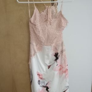 Floral print lace dress